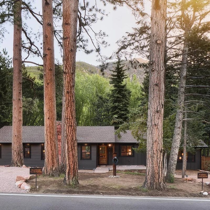 Peaceful Retreat w/ TWO Hot Tubs, Sauna, Fire Pits
